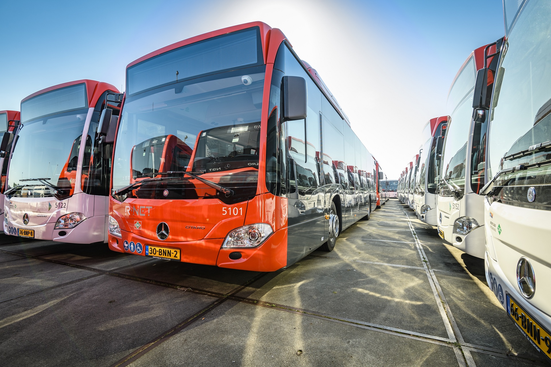 Quiet, highly efficient and with low emissions the EBS public transport company in the Netherlands receives 93 Mercedes Benz Citaro NGT hybrid. Natural-gas drive in an urban bus: the EBS public transport company in the Netherlands receives 93 Mercedes-Benz Citaro NGT hybrid buses