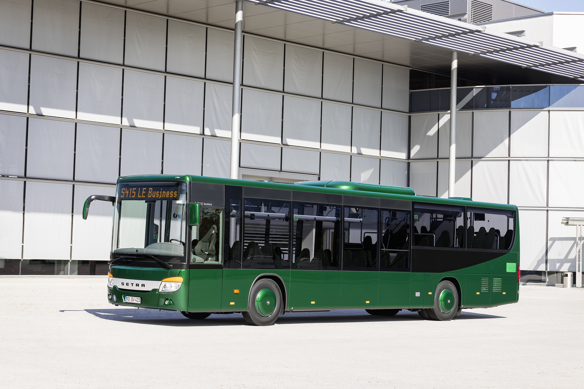 Setra S 415 LE business