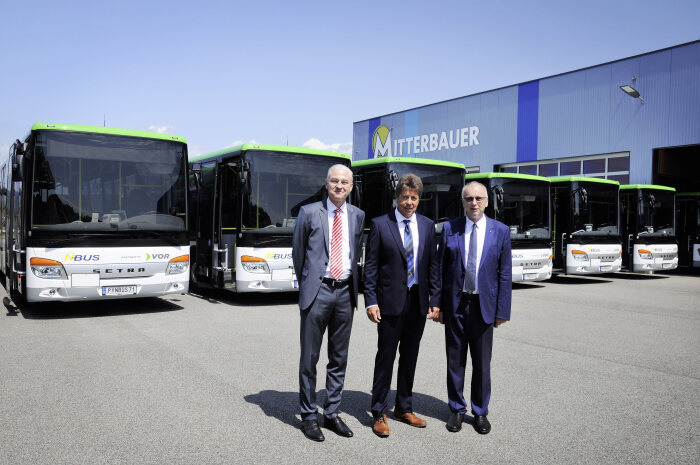 65 Überland-Linienbusse für den Großraum Wien