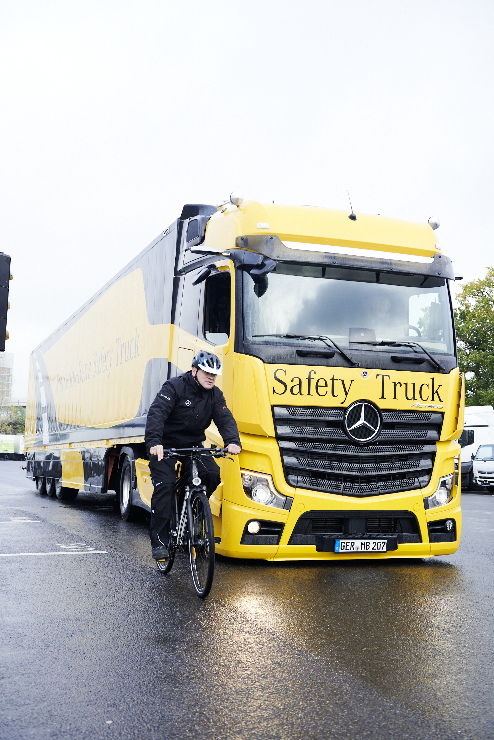 Mercedes-Benz Trucks Safety Dialogue 2019, Berlin