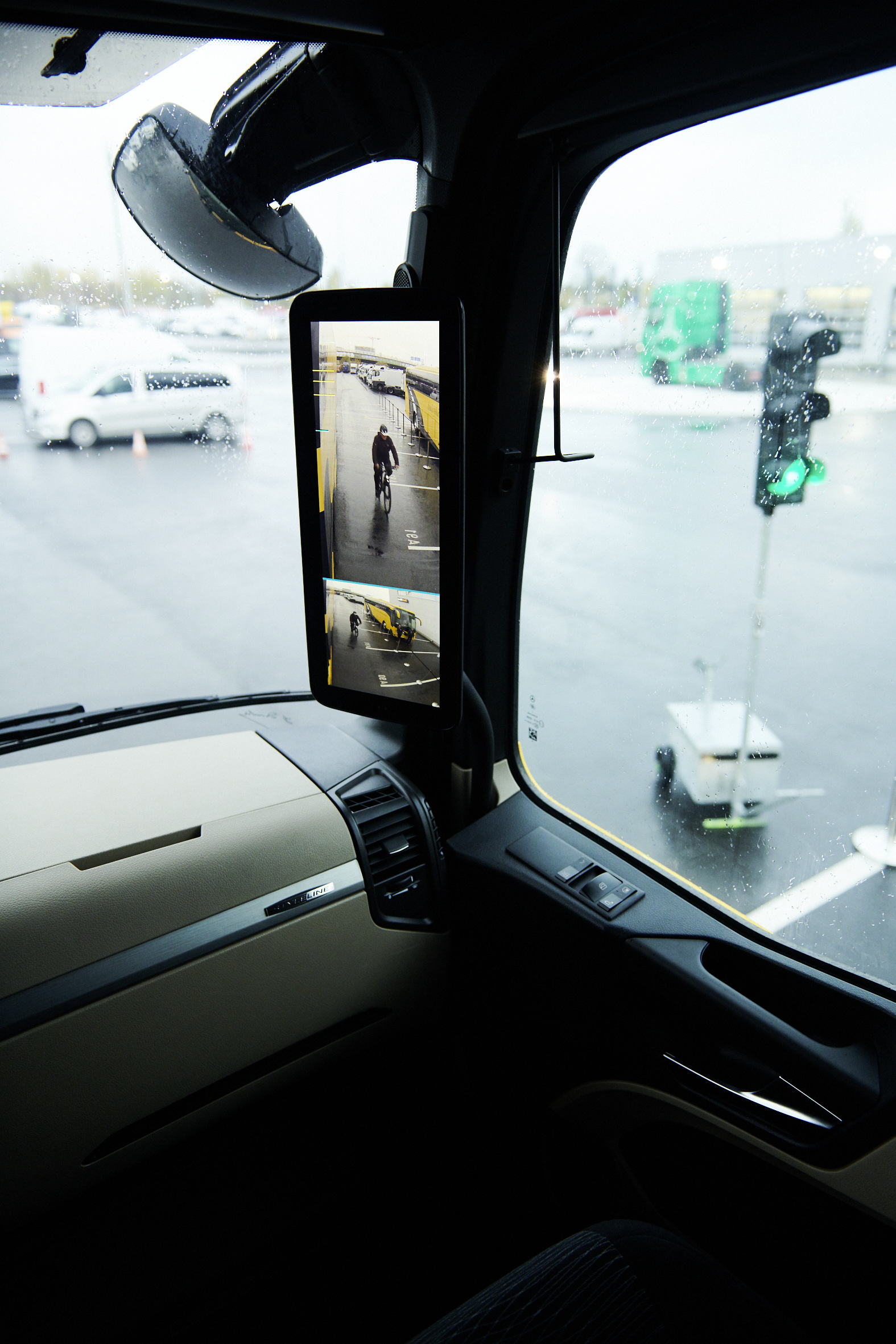 Mercedes-Benz Trucks Safety Dialogue 2019, Berlin Mercedes-Benz Trucks Safety Dialogue 2019, Berlin