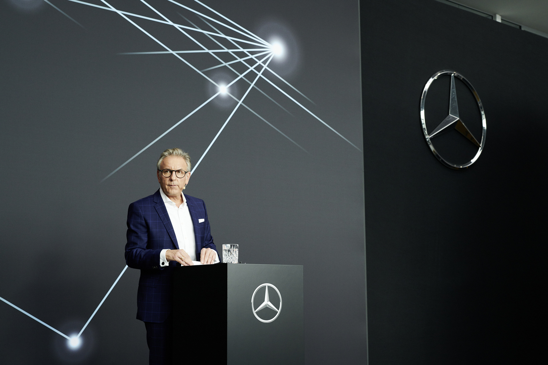 Stefan Buchner, Leiter Mercedes-Benz Lkw, beim Mercedes-Benz Trucks Safety Dialogue 2019 in Berlin.