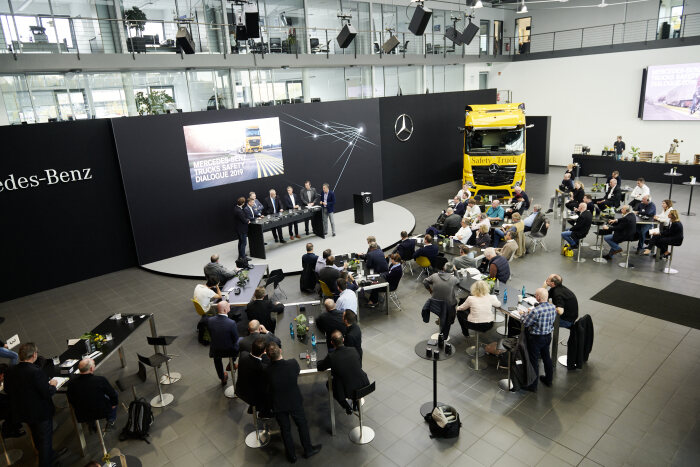 Mercedes-Benz Trucks Safety Dialogue 2019, Berlin