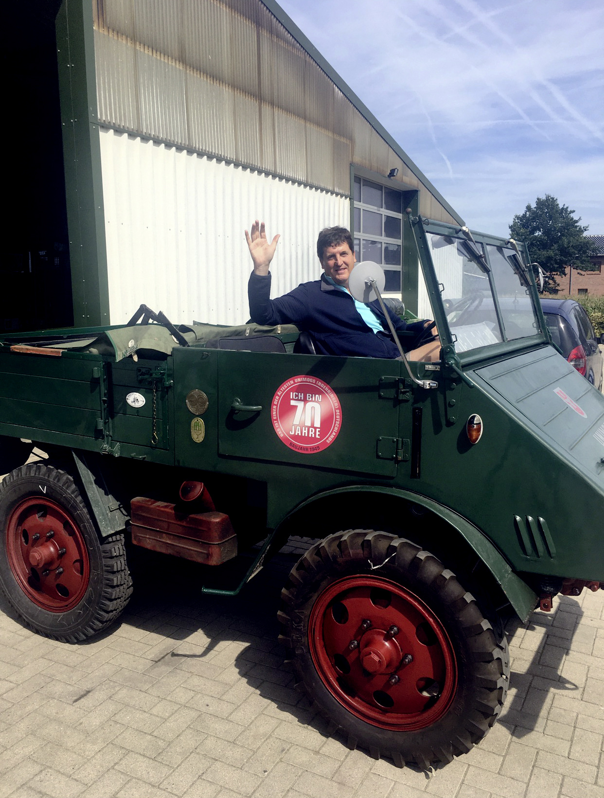 Unimog-Oldie für guten Zweck unterwegs