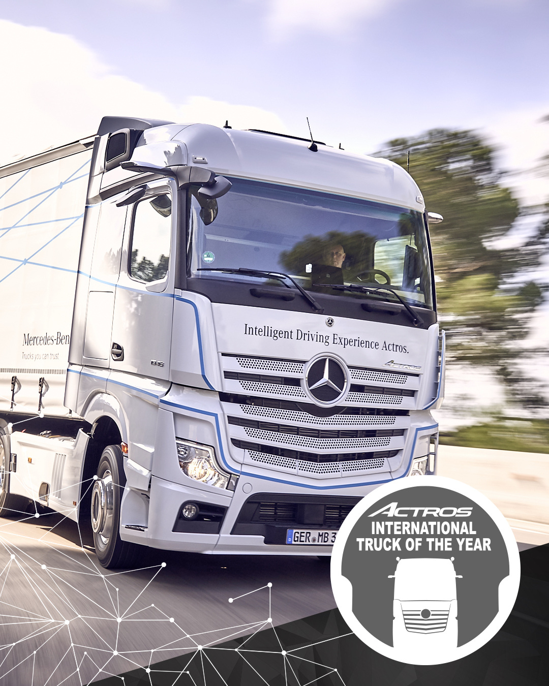 Die Nutzfahrzeug-Fachjournalisten aus 24 europäischen Ländern wählten den Mercedes-Benz Actros zum fünften Mal zum besten Lkw des Jahres. Der neue Actros – Truck of the Year 2020