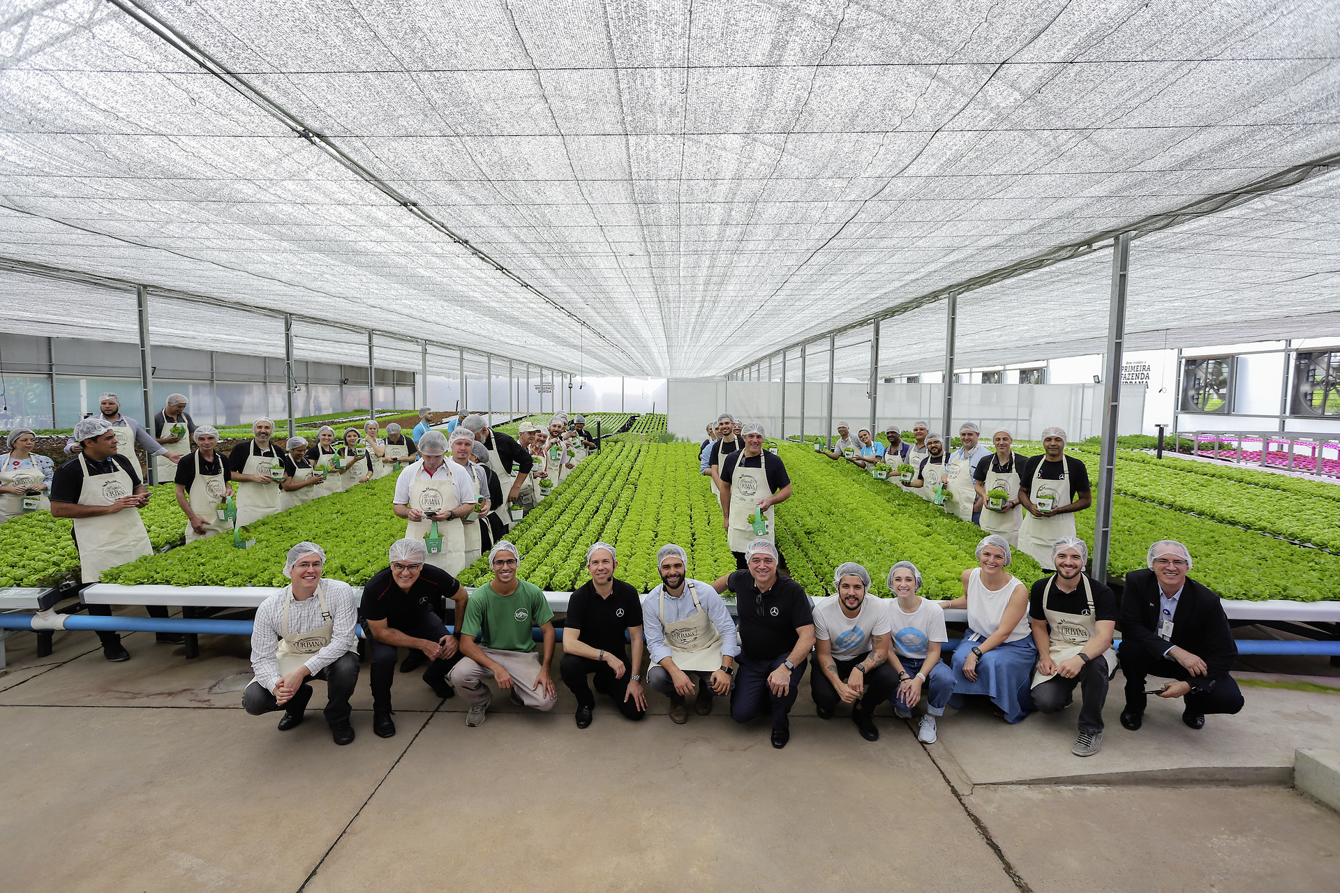 Daimler Trucks & Buses plant in Brazil opens an "urban farm" for growing its own vegetables