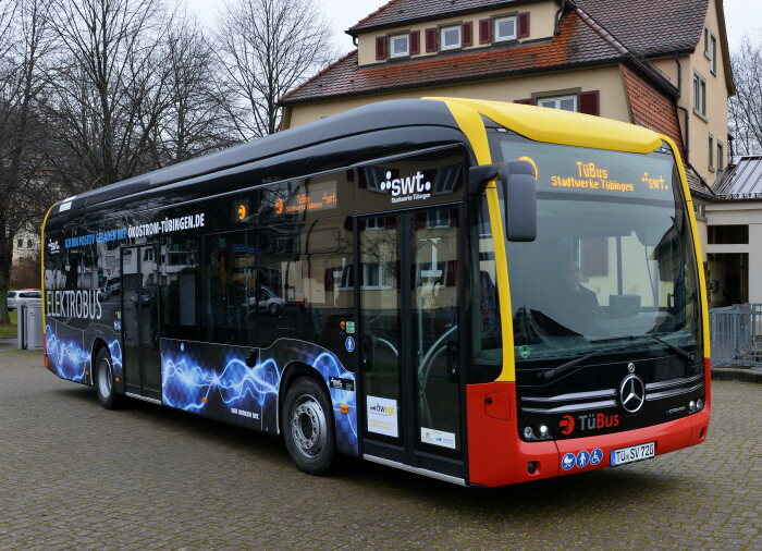 Built for extremely challenging operations: The Mercedes-Benz eCitaro now on the road in Tübingen