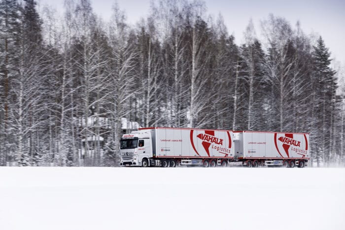 Transport Vähälä - Winterfahrerprobung Finnland