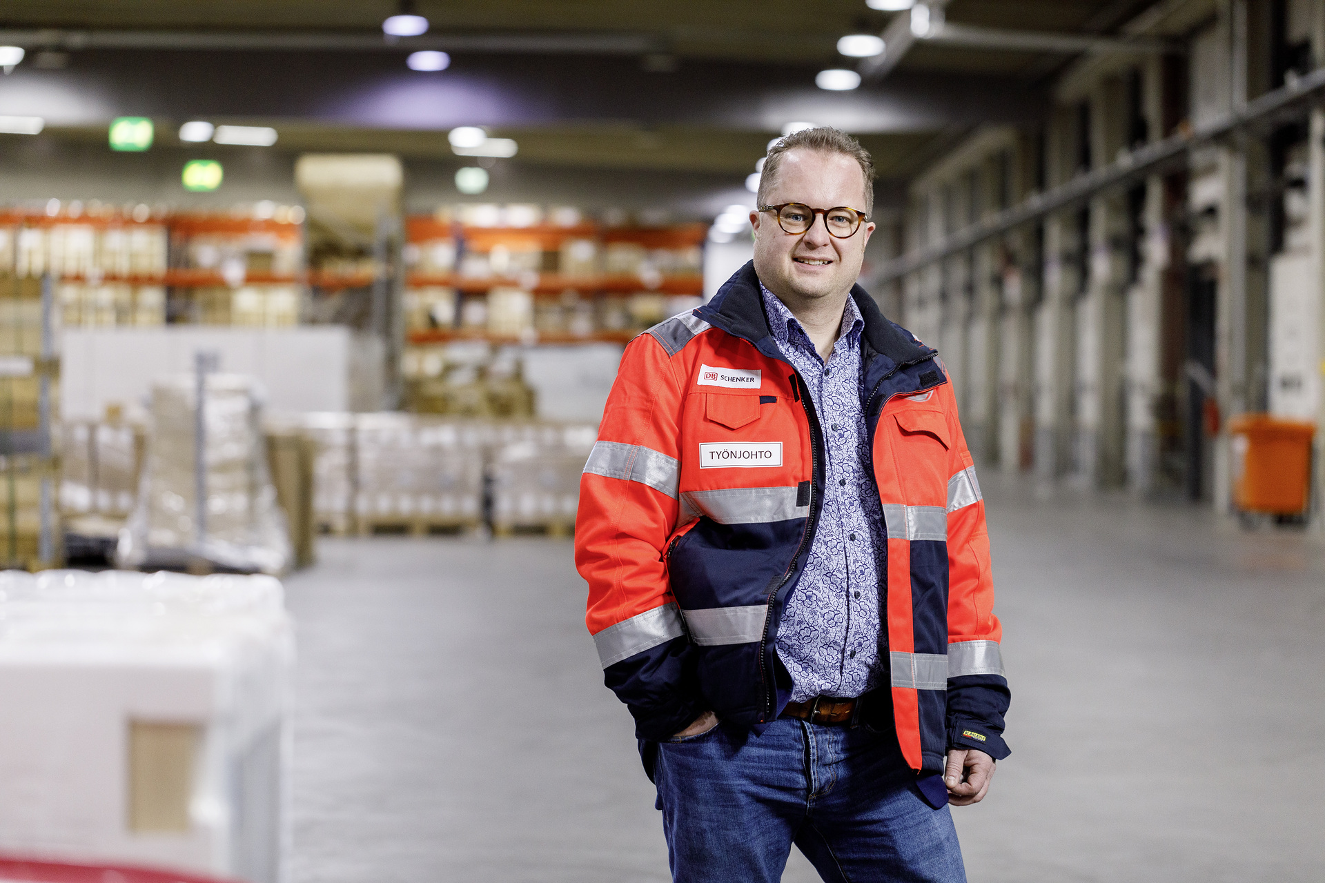 Bei Vähälä Logistics ist der neue Actros bei Temperaturen bis minus 40 Grad zuverlässig im Einsatz. Ville Vähälä führt den Familienbetrieb in dritter Generation. Transport Vähälä - Winterfahrerprobung Finnland