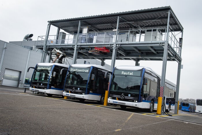 Efficient and environmentally friendly local public transport in cities: Environmental label "Blue Angel" for the Mercedes-Benz eCitaro