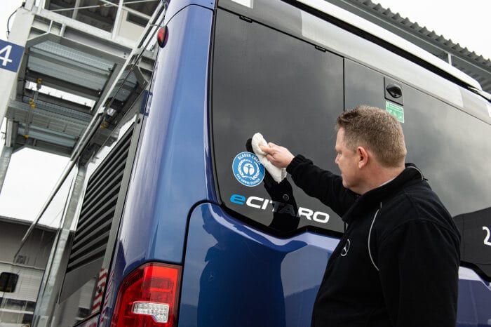 Effiziente und nachhaltige Mobilität in Städten - Umweltzeichen „Blauer Engel“  für den Mercedes-Benz eCitaro