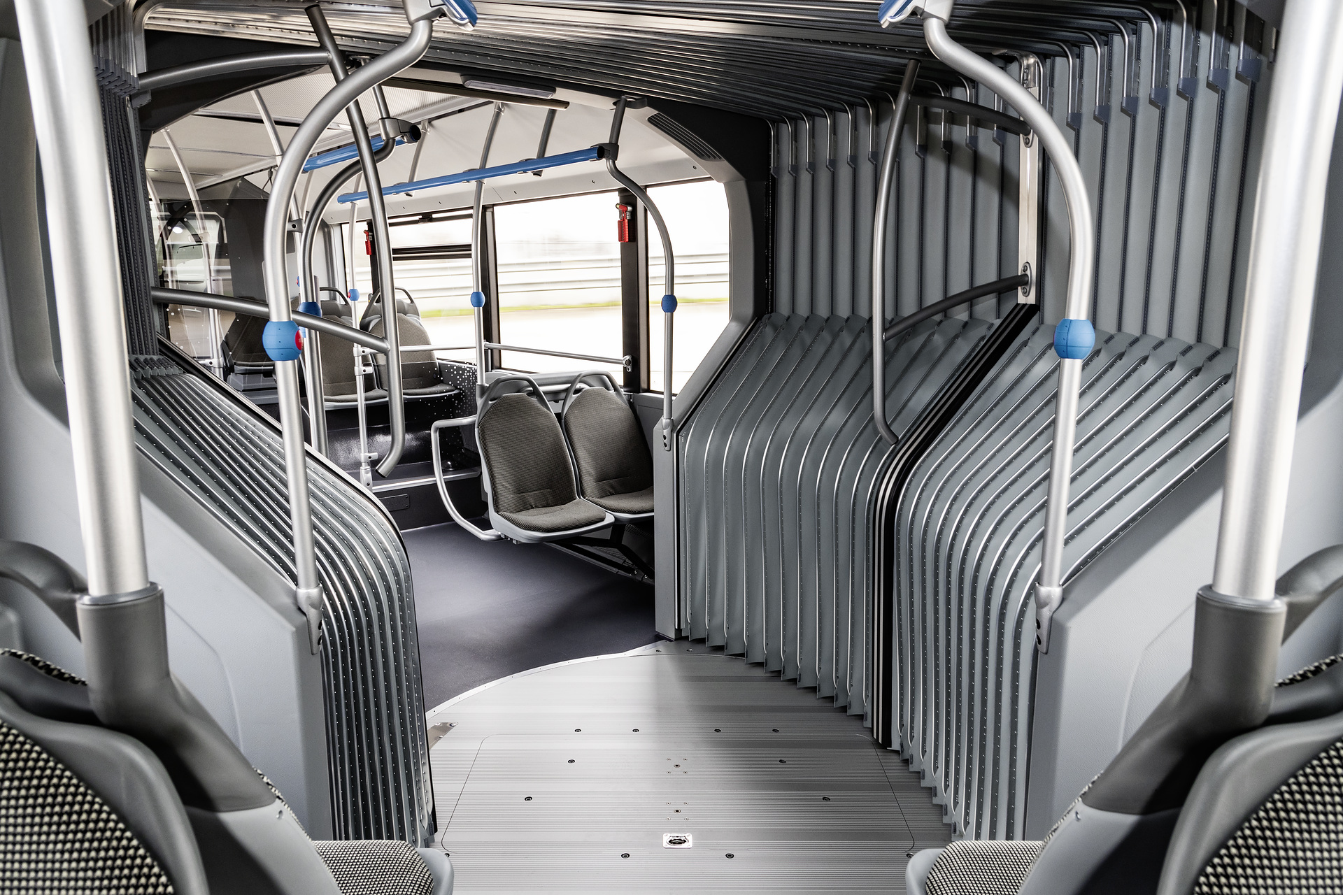 Fully-electric Mercedes-Benz Citaro G articulated bus complements the electric range from Daimler Buses. Fully-electric Mercedes-Benz eCitaro G articulated bus complements the electric range from Daimler Buses