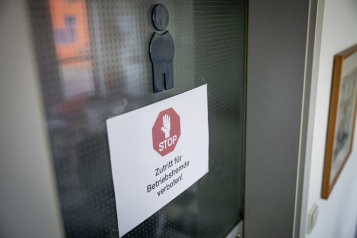 Die SaniStop-Story: Während der Corona-Krise werden mehr als 150 sanitäre Anlagen bundesweit für Lkw-Fahrer geöffnet