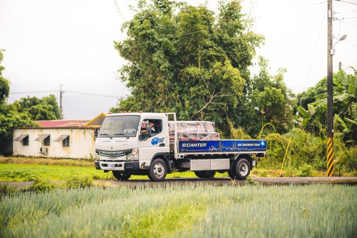 Elektrisch auf fünf Kontinenten: FUSO eCanter demonstriert Zukunft des urbanen Lieferverkehrs