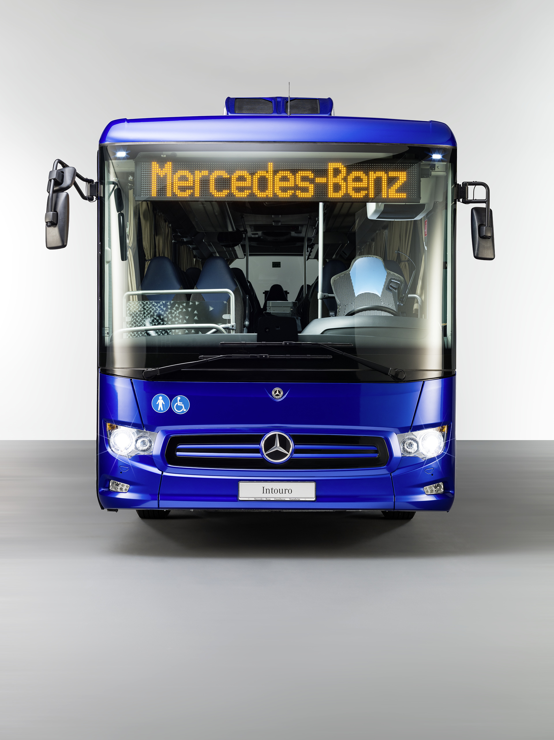 Mercedes-Benz Intouro M