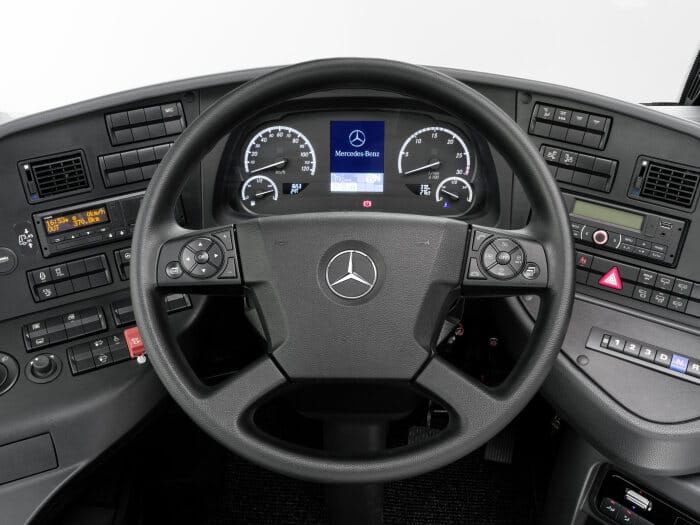 Mercedes-Benz Intouro M 2021