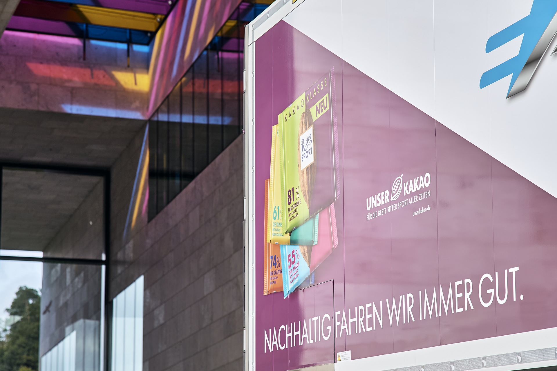 Elektrisch. Praktisch. Gut. – Ritter Sport setzt vollelektrischen Mercedes-Benz eActros für Produktionsversorgung ein Elektrisch. Praktisch. Gut. – Ritter Sport setzt vollelektrischen Mercedes-Benz eActros für Produktionsversorgung ein