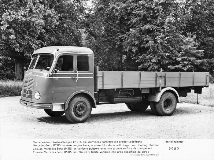 Vor 70 Jahren: Premiere des Schwerlastwagens Mercedes-Benz L 6600 und Omnibus O 6600