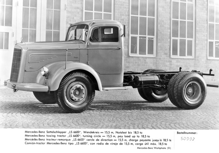 Vor 70 Jahren: Premiere des Schwerlastwagens Mercedes-Benz L 6600 und Omnibus O 6600