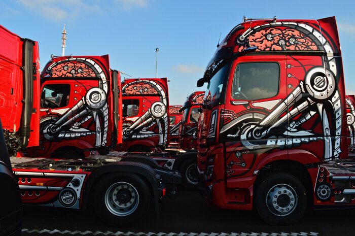 Leserwahl - Mercedes-Benz Actros ist  Truck of the Year in Polen