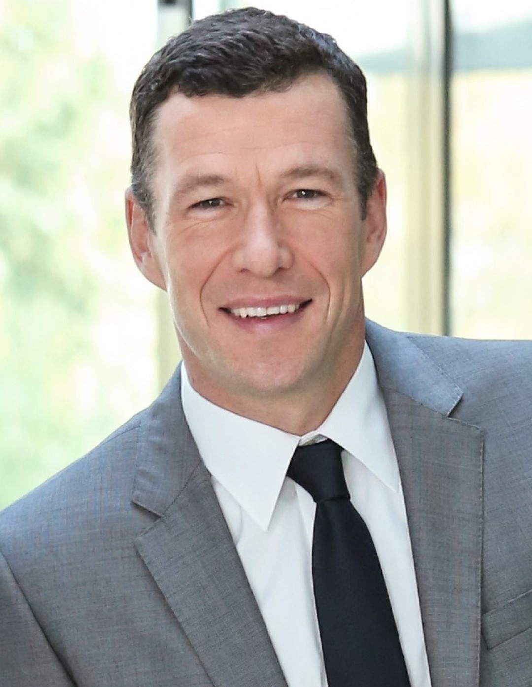 Andreas von Wallfeld, Leiter Marketing, Vertrieb und Services Mercedes Benz Lkw. Mercedes-Benz Lkw führt mit „Mercedes-Benz Certified“ neues Label für Gebraucht-Trucks ein - 10 Fragen und Antworten rund um das neue Qualitätsversprechen
