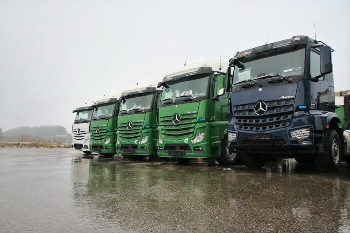 Mercedes-Benz Lkw führt mit „Mercedes-Benz Certified“ neues Label für Gebraucht-Trucks ein - 10 Fragen und Antworten rund um das neue Qualitätsversprechen