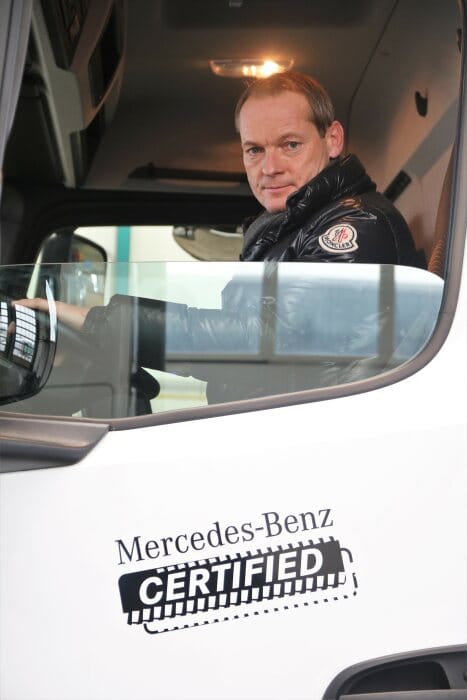 Mercedes-Benz Lkw führt mit „Mercedes-Benz Certified“ neues Label für Gebraucht-Trucks ein - 10 Fragen und Antworten rund um das neue Qualitätsversprechen