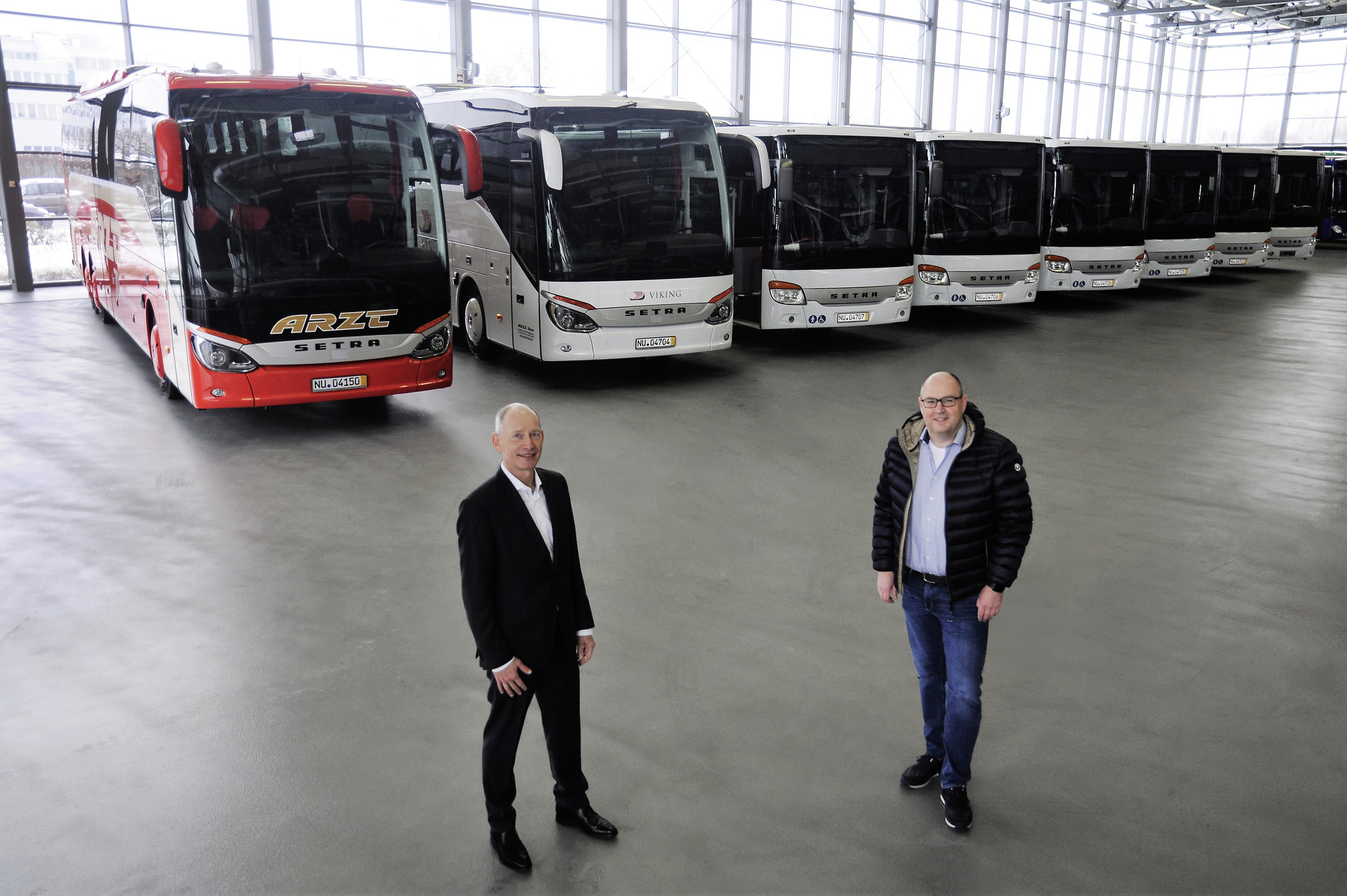 Arzt Reisen stockt Setra Fuhrpark auf