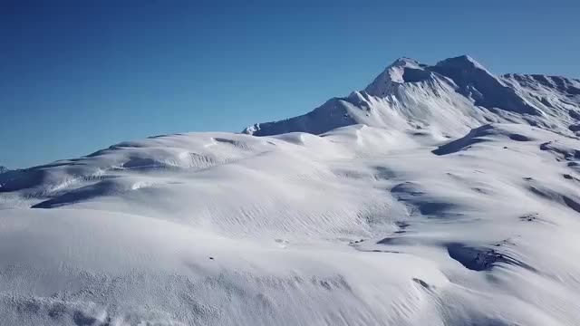 Schneeräumung am Timmelsjoch mit Unimog (Video 0:57) - 16x9 Trailer