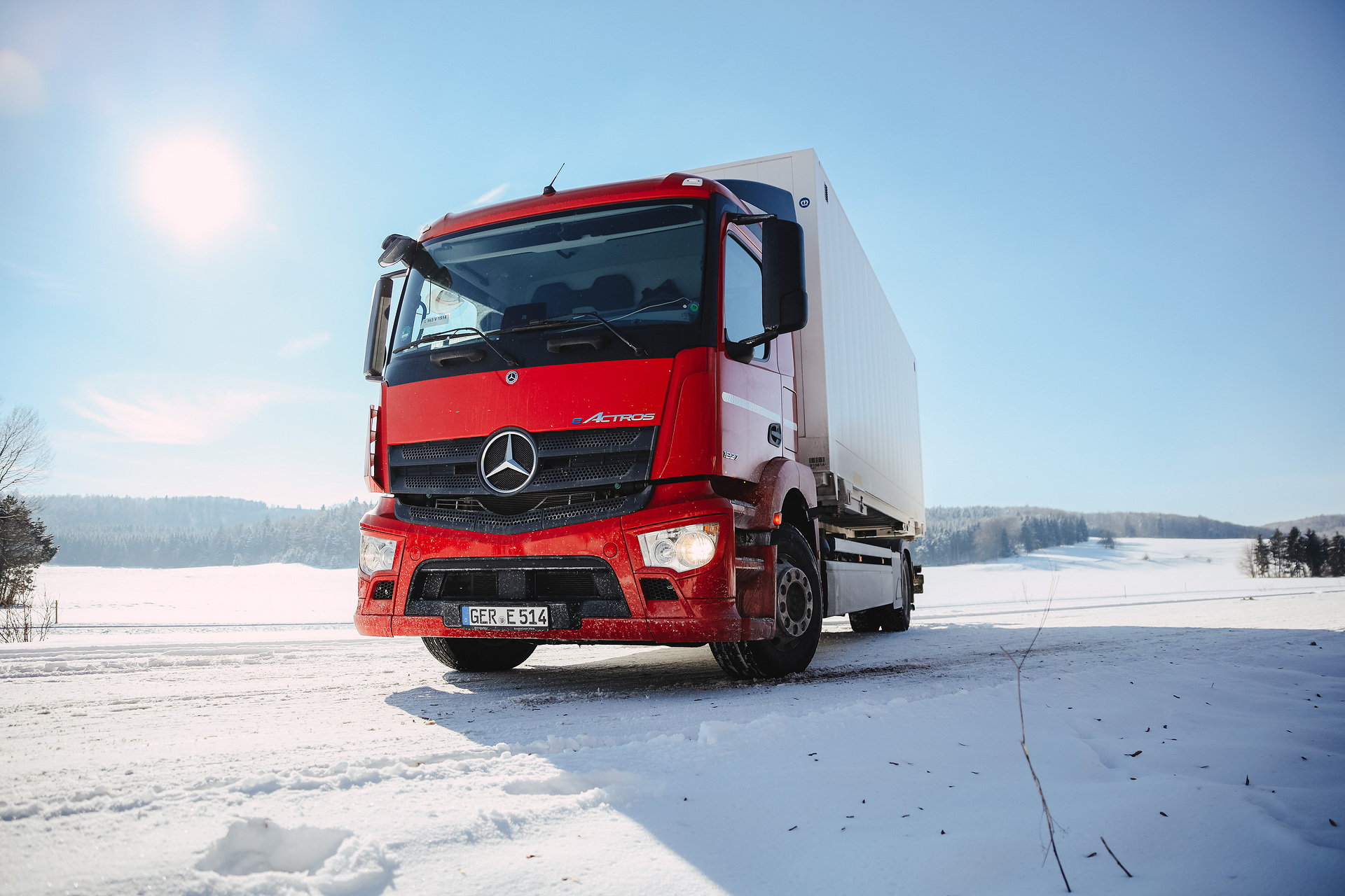 Mercedes-Benz Lkw im Wintertest: eActros und eEconic treffen auf Väterchen Frost