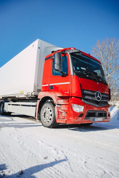 Mercedes-Benz Lkw im Wintertest: eActros und eEconic treffen auf Väterchen Frost