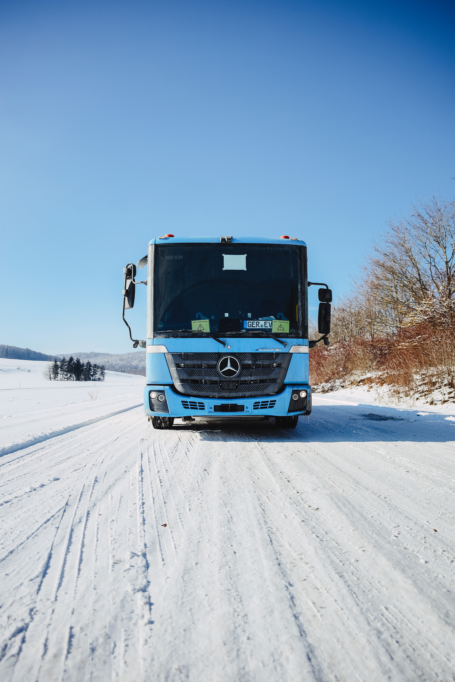 Mercedes-Benz Lkw im Wintertest: eActros und eEconic treffen auf Väterchen Frost