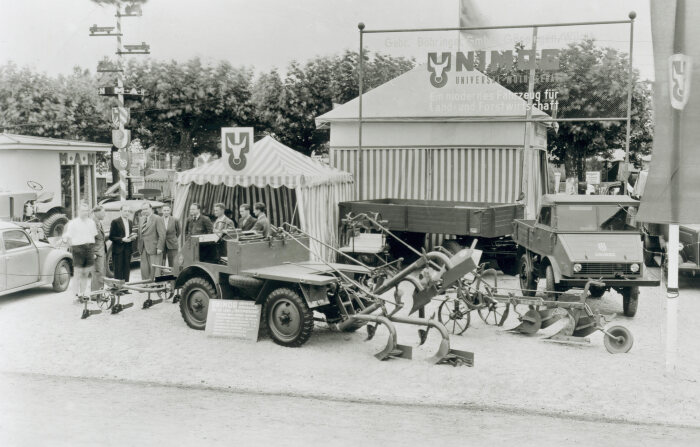 Unimog erstmals auf einer Messe vorgestellt