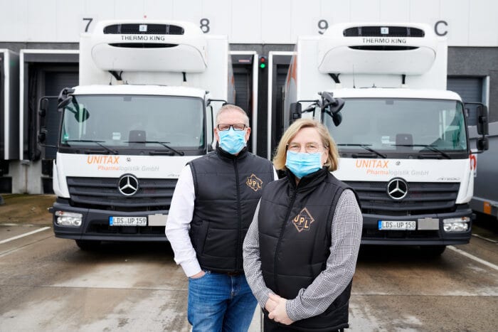 Covid-19 – Unitax nutzt Mercedes-Benz Atego für den Impfstofftransport in Brandenburg