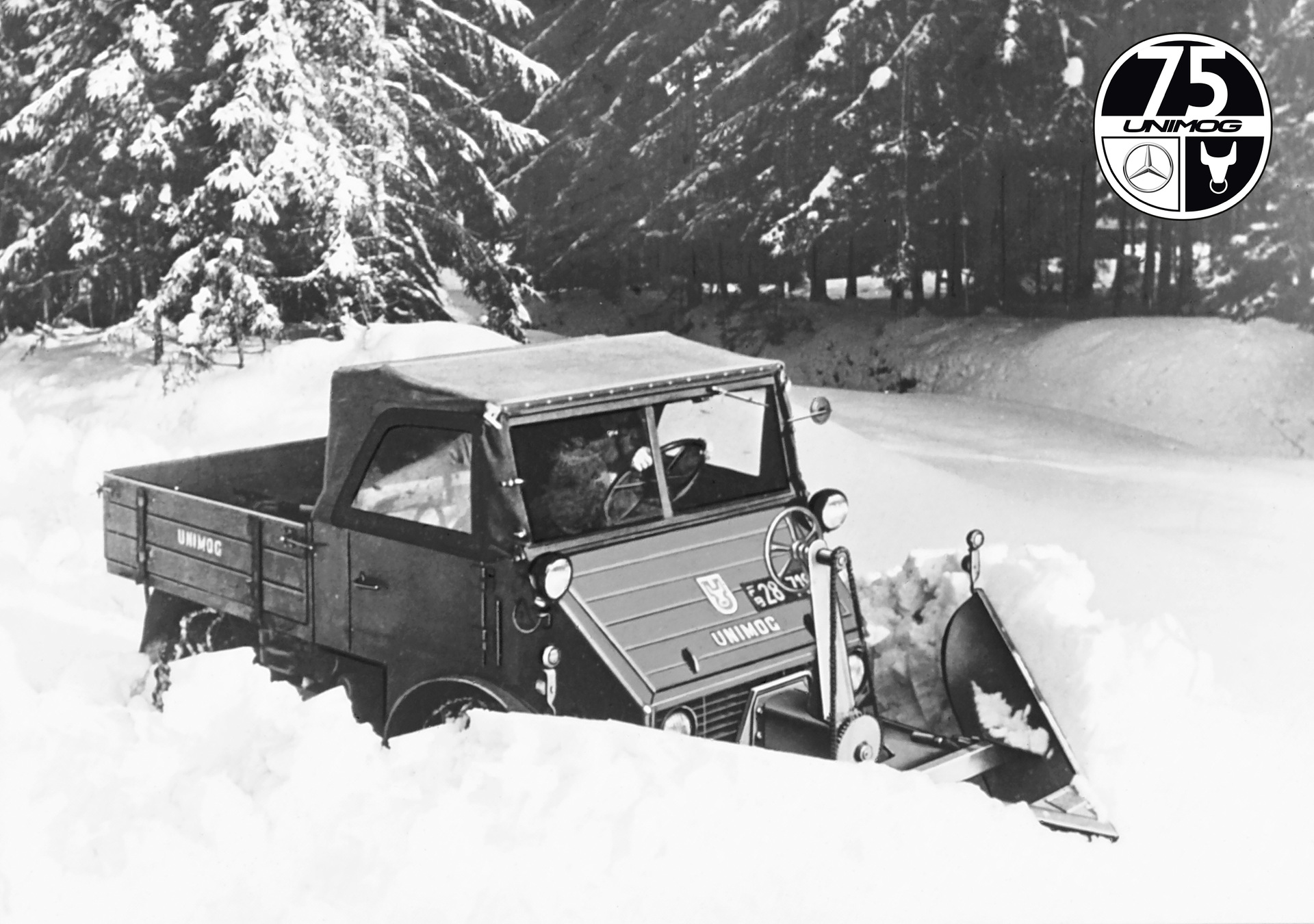 Der Mercedes-Benz Unimog U 2010 mit Keilpflug K1 (1951). Vor 70 Jahren: Erster Schneepflug für den Mercedes-Benz Unimog
