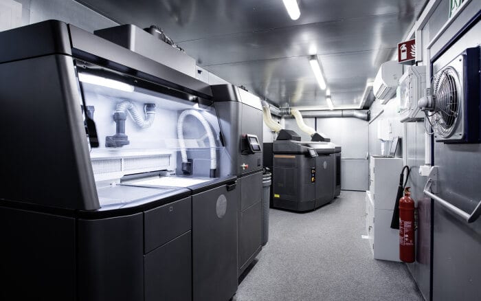 Mobile 3D printing centre for even greater customer proximity and fast availability of spare parts