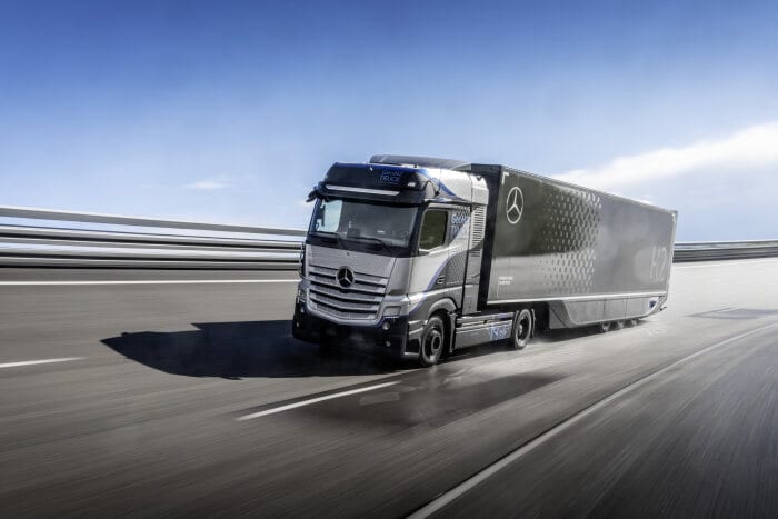 Daimler Trucks startet intensive Tests seines Brennstoffzellen-Lkw