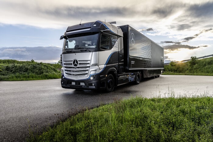 Daimler Trucks startet intensive Tests seines Brennstoffzellen-Lkw