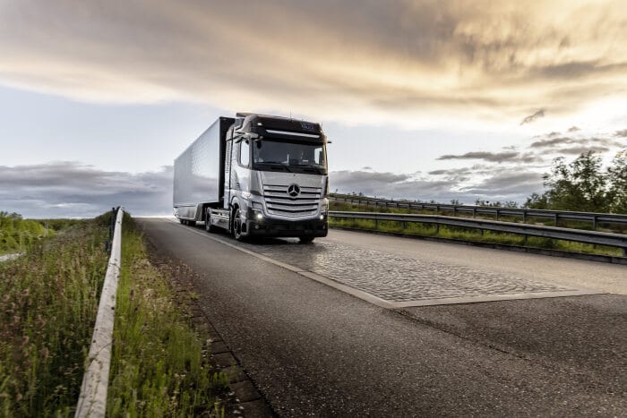 Daimler Trucks startet intensive Tests seines Brennstoffzellen-Lkw