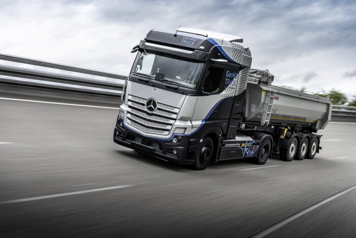 Daimler Trucks startet intensive Tests seines Brennstoffzellen-Lkw