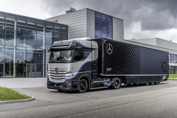 Daimler Trucks startet intensive Tests seines Brennstoffzellen-Lkw