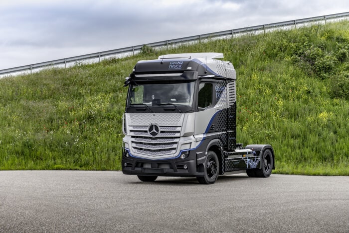 Daimler Trucks startet intensive Tests seines Brennstoffzellen-Lkw