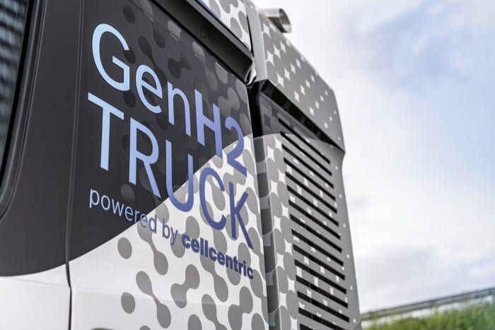 Daimler Trucks begins rigorous testing of its fuel-cell truck