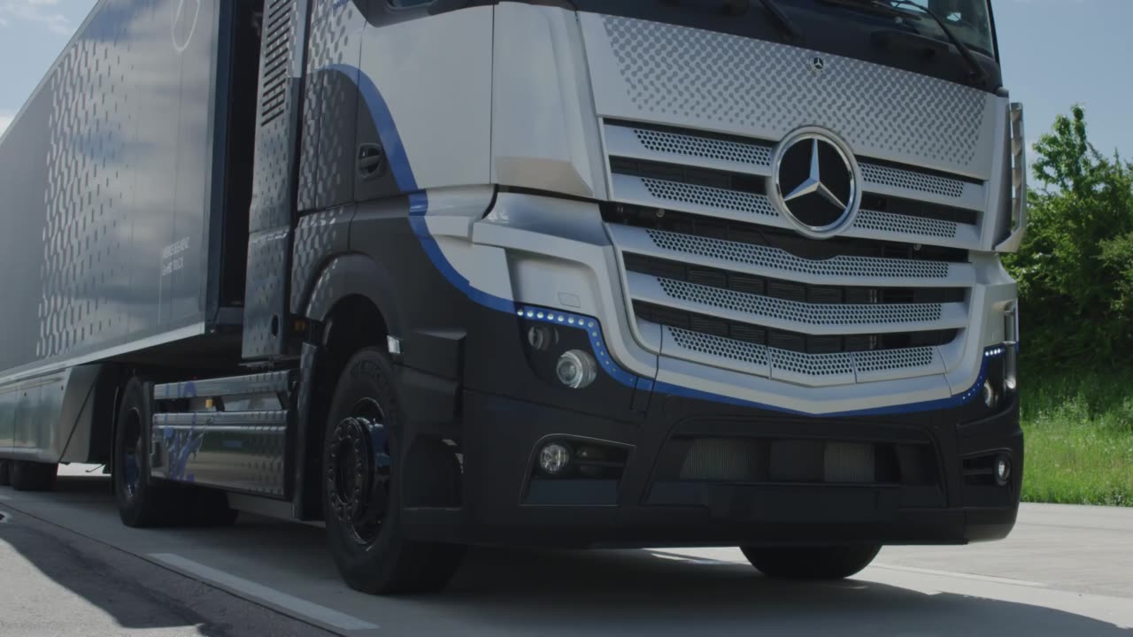 Footage: Next level GenH2 Truck