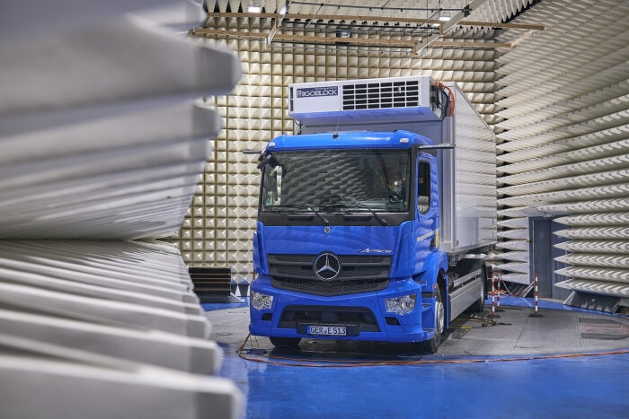 Mercedes-Benz Trucks läutet neue Ära ein: Weltpremiere des eActros am 30. Juni