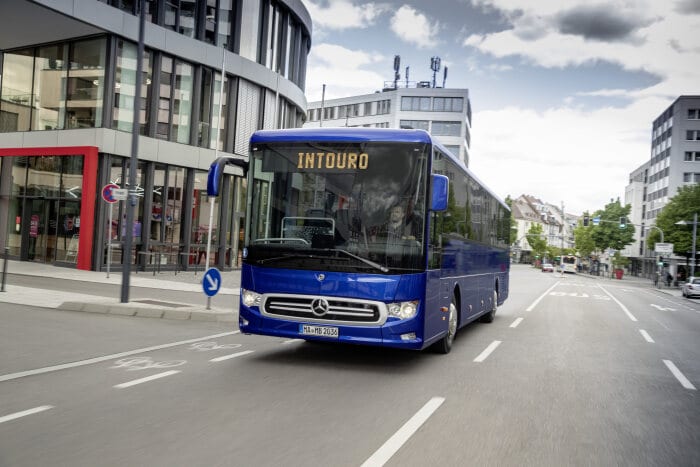 Mercedes-Benz Intouro 2021