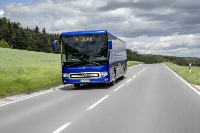 Mercedes-Benz Intouro 2021