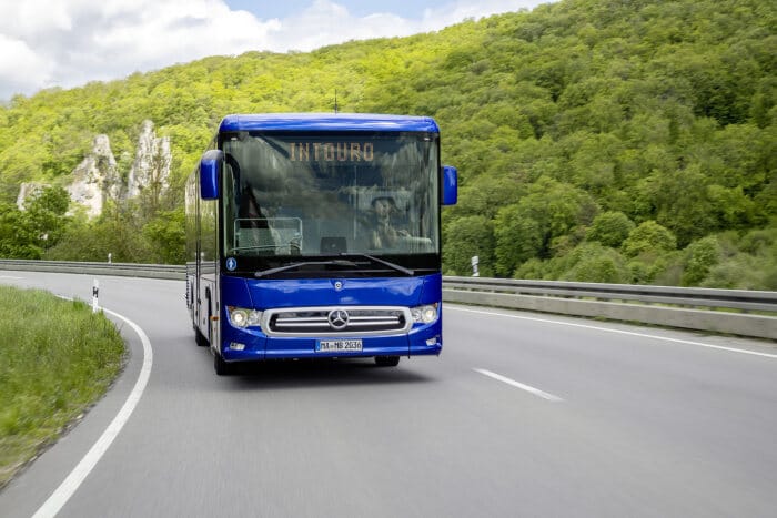 Mercedes-Benz Intouro 2021
