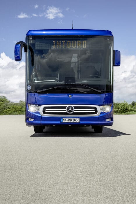 Mercedes-Benz Intouro 2021