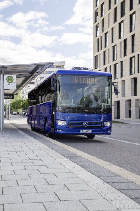 Mercedes-Benz Intouro M 2021